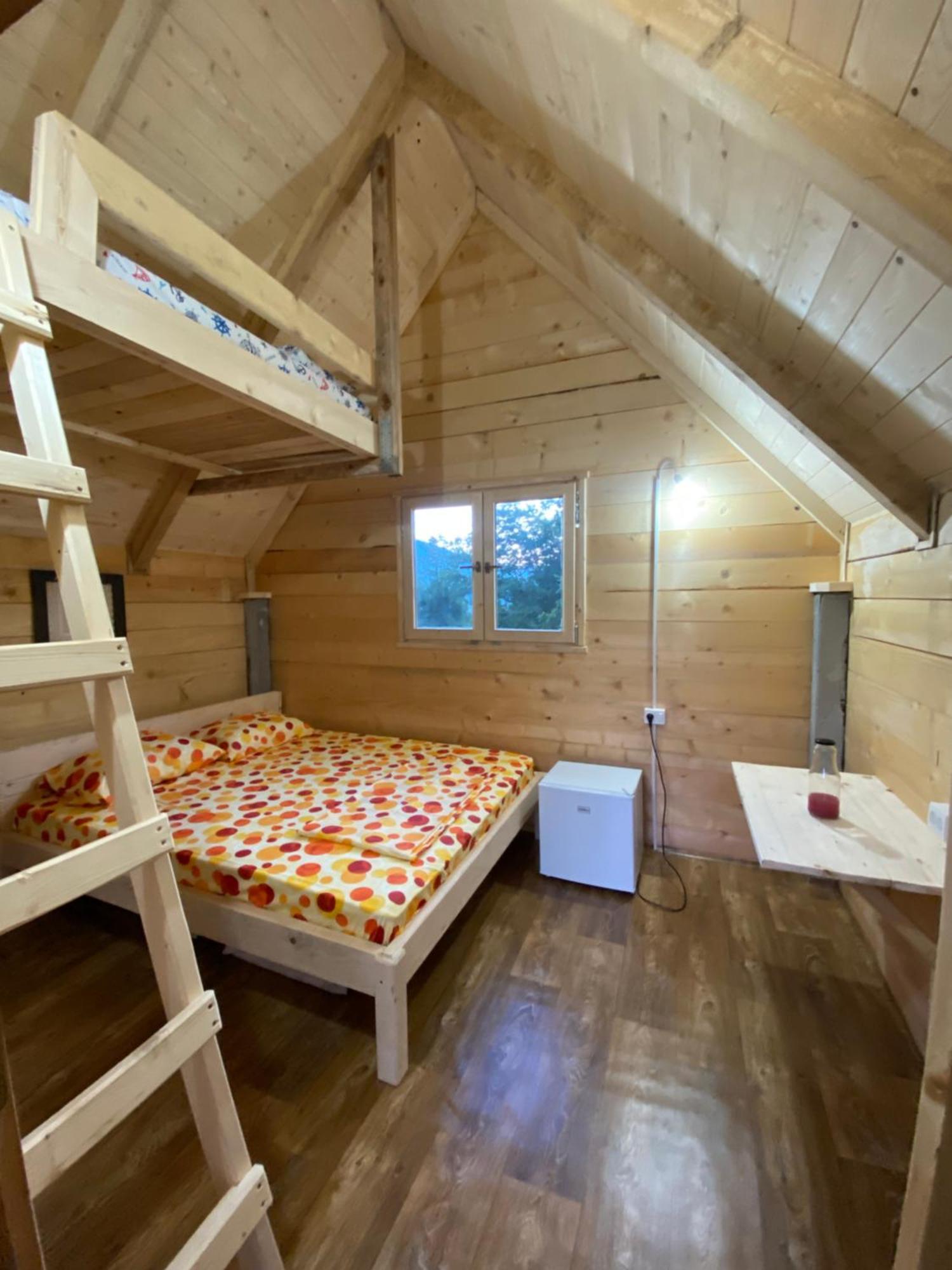 Ethno Star Bojovic Guest House Gusinje ภายนอก รูปภาพ