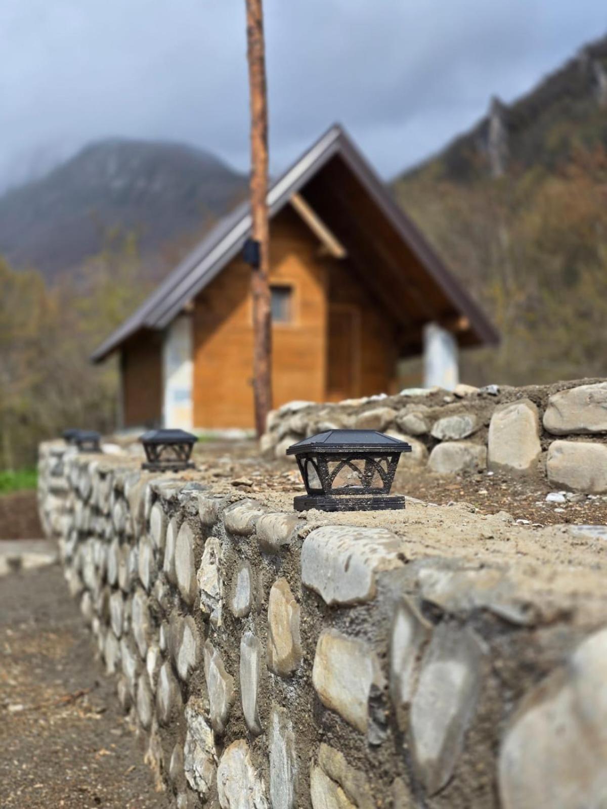 Ethno Star Bojovic Guest House Gusinje ภายนอก รูปภาพ